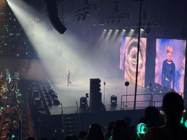 Kia Forum, section: 112, row: 10, seat: 12