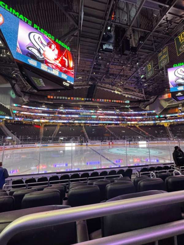 Climate Pledge Arena, section: 15, row: F, seat: 12