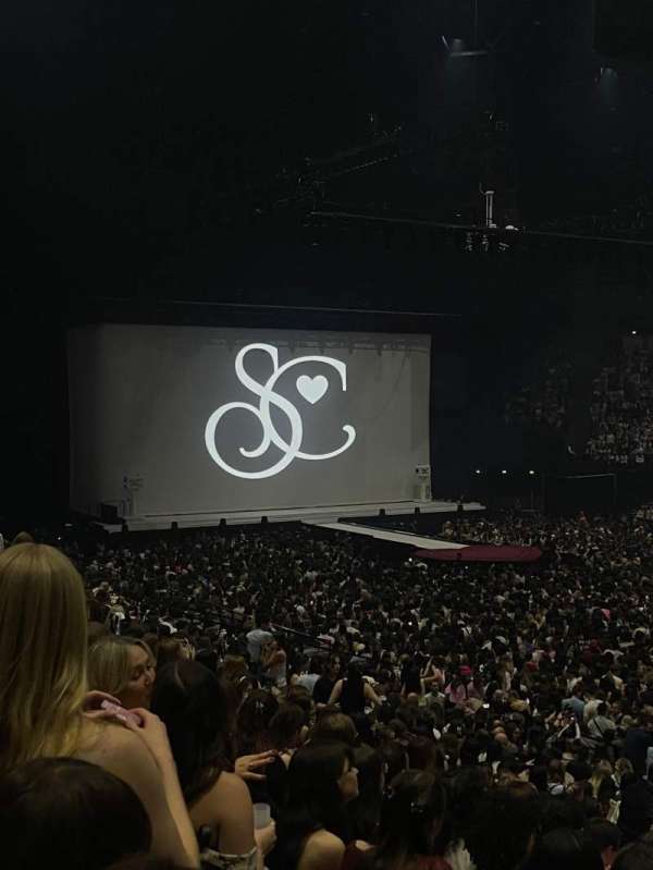Accor Arena, section: Gradin R, row: 11, seat: 5