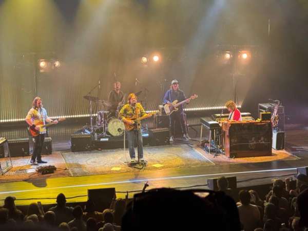 Massey Hall, section: 204, row: E, seat: 5