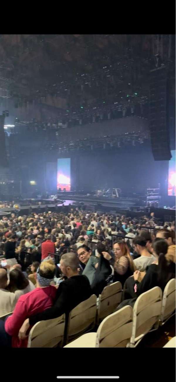 Unipol Arena, section: H1Est, row: 9, seat: 17