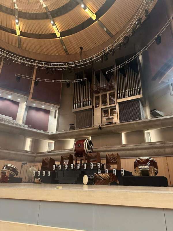 Roy Thomson Hall, section: R1, row: B, seat: 37