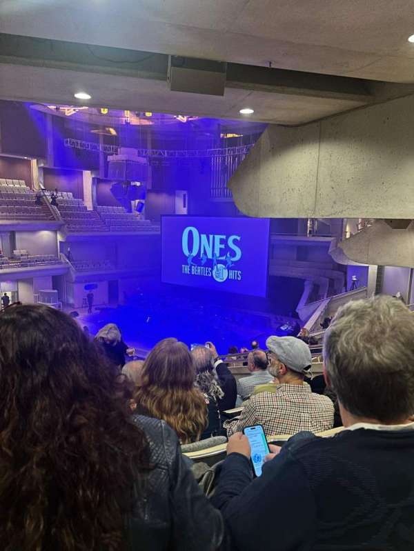 Roy Thomson Hall, section: R6, row: H, seat: 7