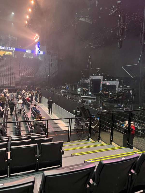 Accor Arena, section: Gradin G, row: 21, seat: 5