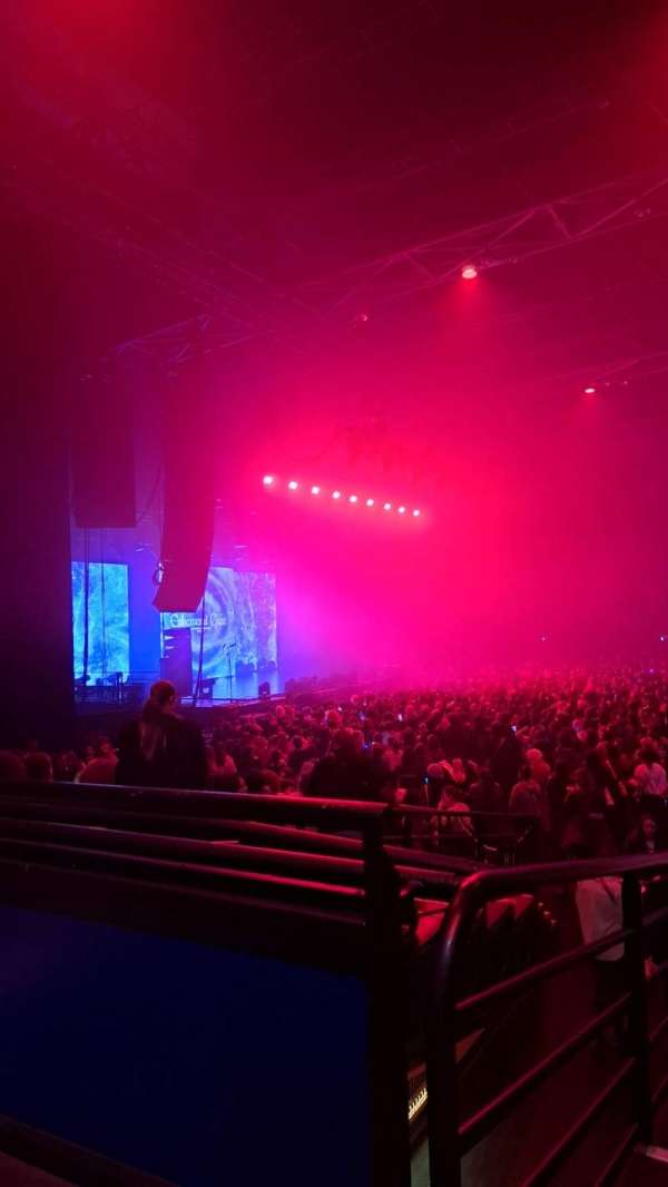 Zénith Paris, section: F, row: 16, seat: 20