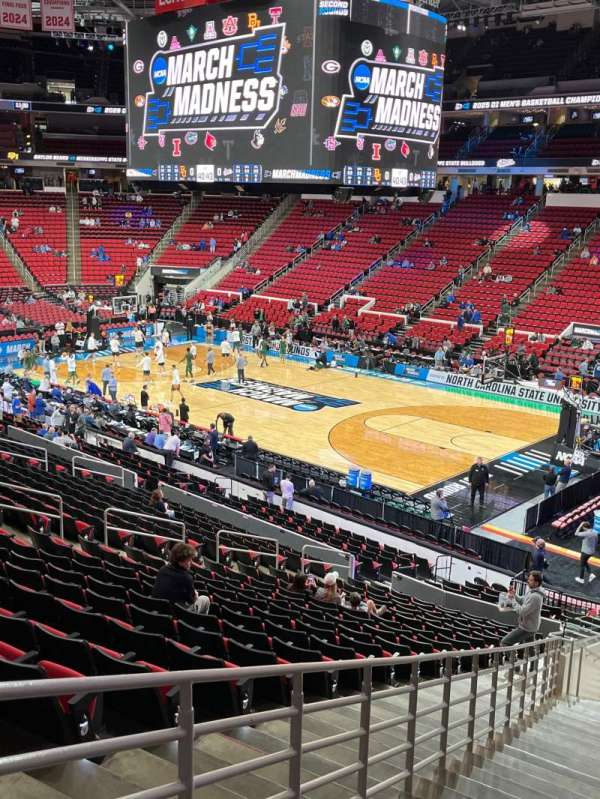 Lenovo Center, section: 115, row: XX, seat: 17