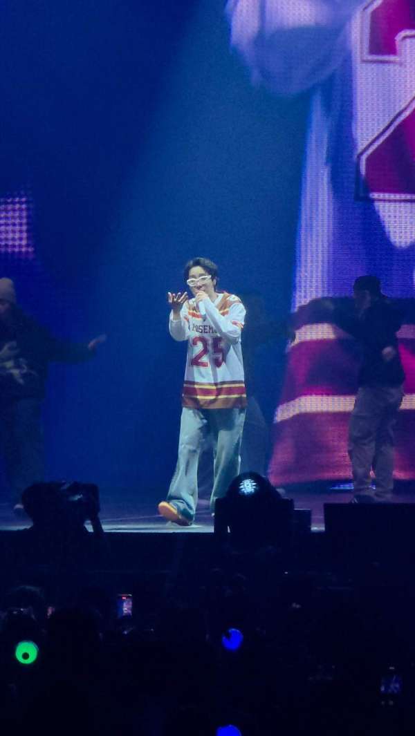 Allstate Arena, section: 114, row: A, seat: 4