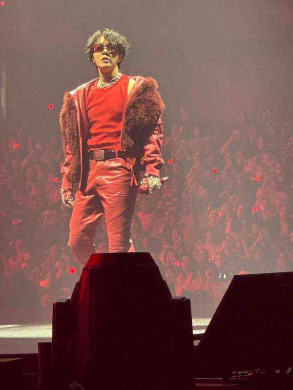 Allstate Arena, section: 103, row: CC, seat: 6