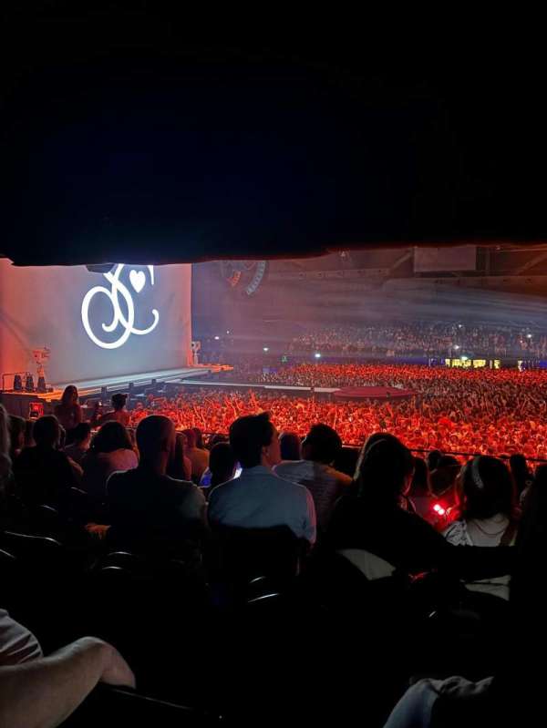 ING Arena, section: Gallery C, row: 11, seat: 22