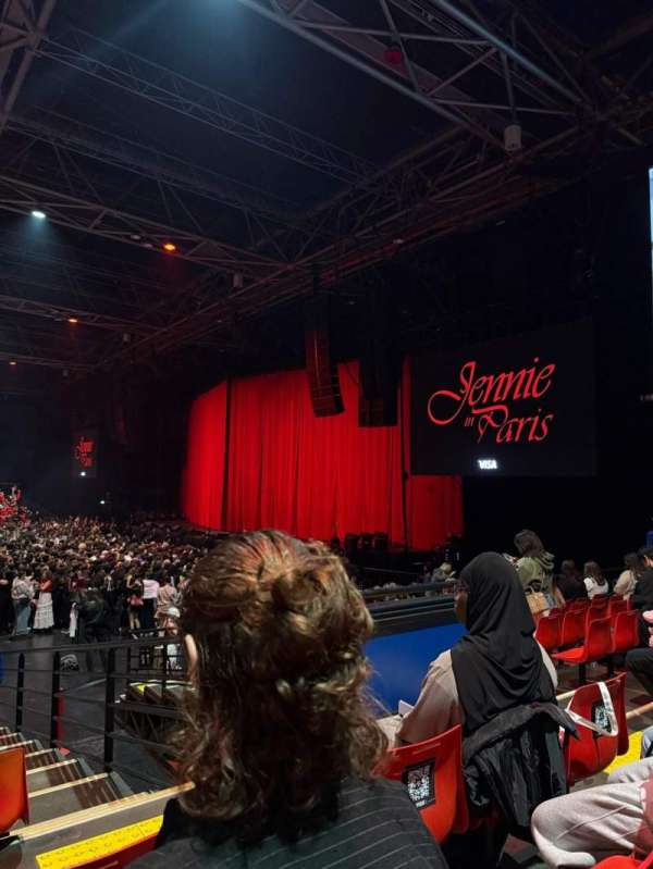 Zénith Paris, section: Q, row: 18, seat: 280