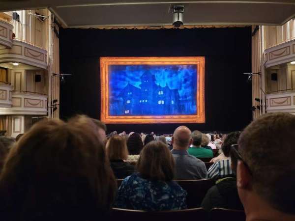 Shubert Theater, New Haven, section: Orchestra C, row: N, seat: 109