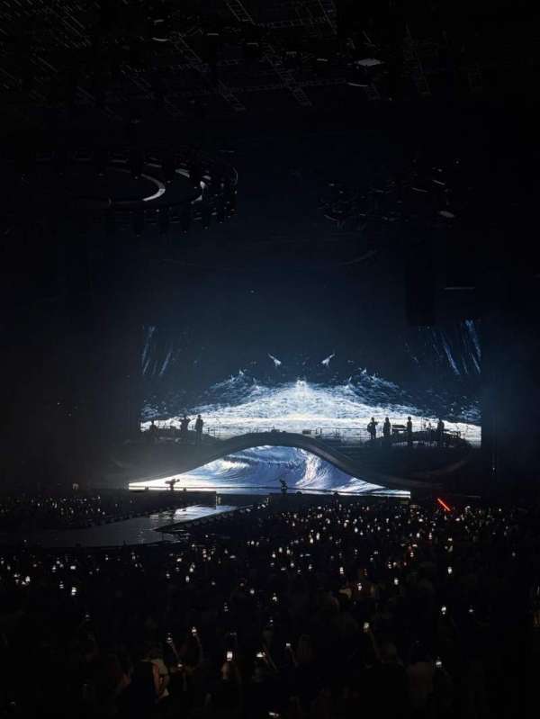 Rod Laver Arena, section: 17, row: H, seat: 311