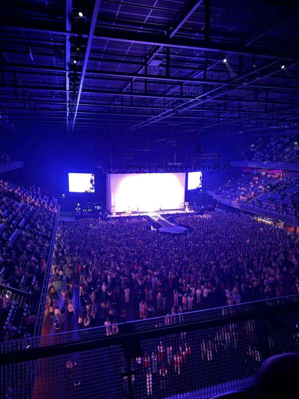 Ziggo Dome, section: 209, row: 3, seat: 272