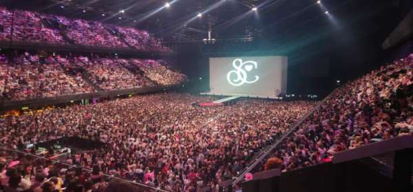 Ziggo Dome, section: 105, row: 13, seat: 157