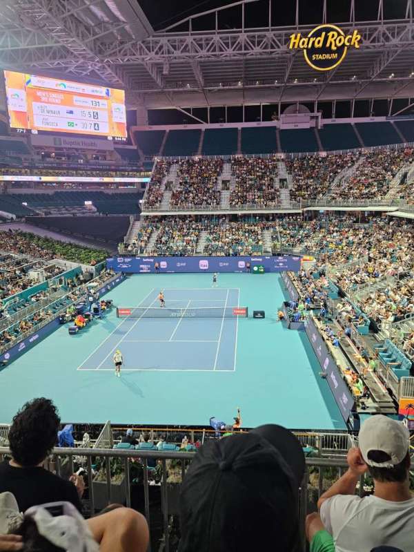 Hard Rock Stadium, section: 114, row: 4, seat: 13