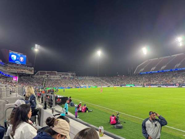 Snapdragon Stadium, section: 123, row: 4, seat: 5