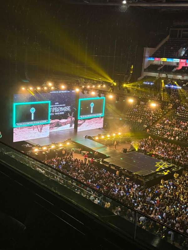The O2, London, section: 405, row: B, seat: 667