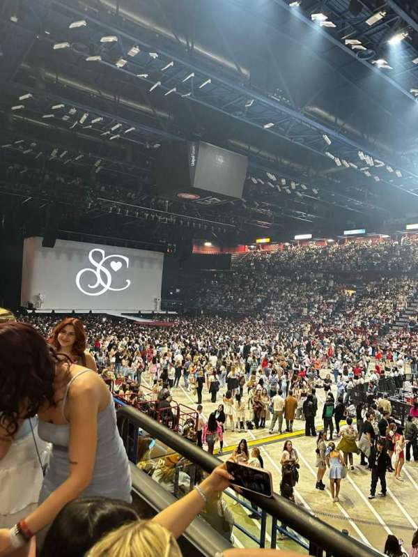 Unipol Forum, section: B1, row: 2, seat: 3