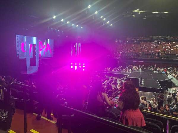 Kia Forum, section: 126, row: 7, seat: 3-4
