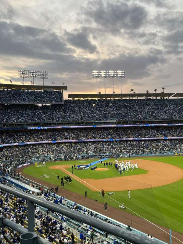 Dodger Stadium, section: 44RS, row: B, seat: 12