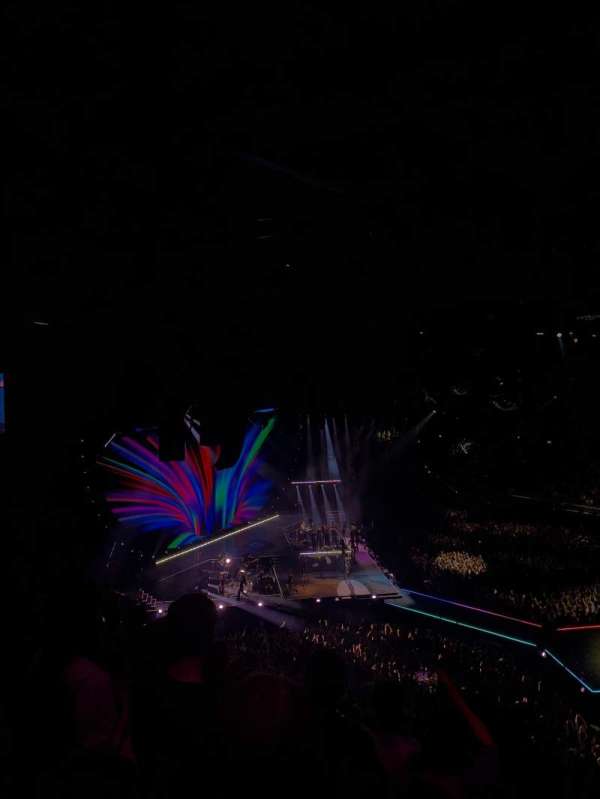Ziggo Dome, section: 212, row: 7, seat: 404