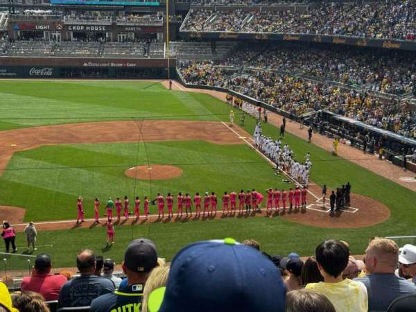 Truist Park, section: 231, row: 10, seat: 7
