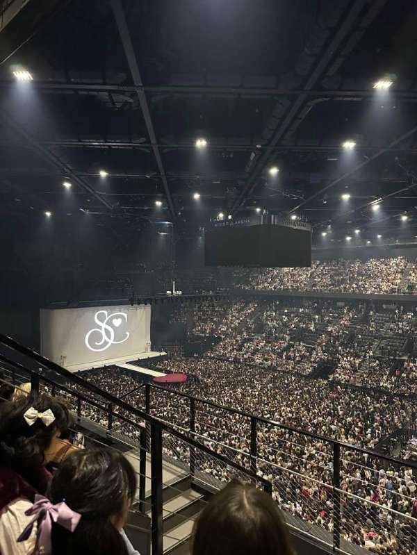 Accor Arena, section: Balcon R, row: 85, seat: 16