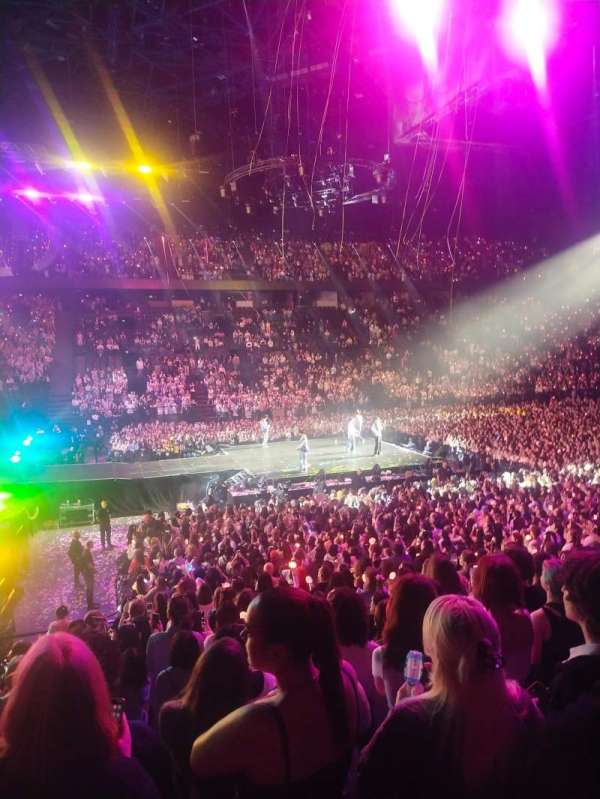 Accor Arena, section: Gradin N, row: 14, seat: 26