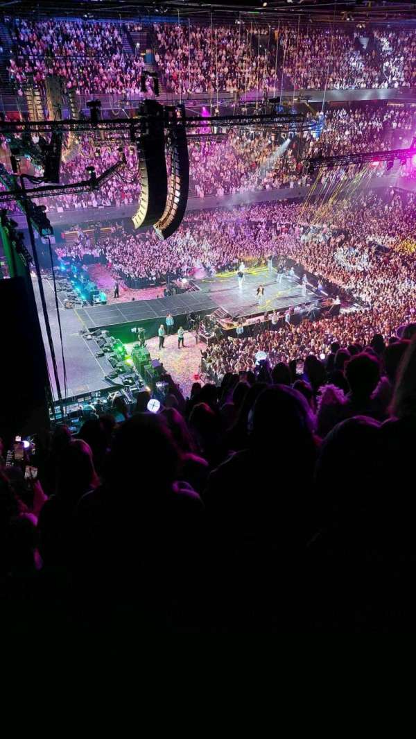 Ziggo Dome, section: 214, row: 9, seat: 450