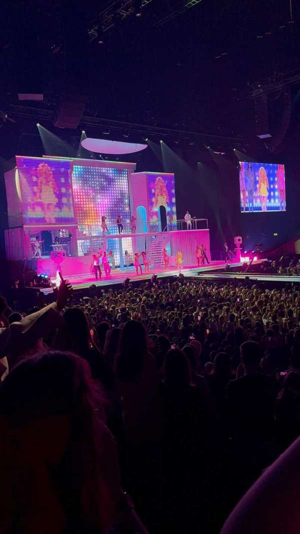 Royal Arena, section: 116, row: 14, seat: 305