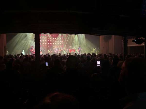 Ryman Auditorium, section: MF-5, row: R, seat: 10