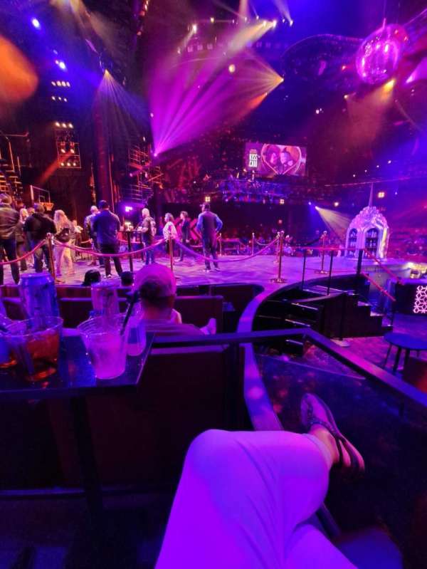 New York-New York Theater, section: D, row: 1, seat: 1
