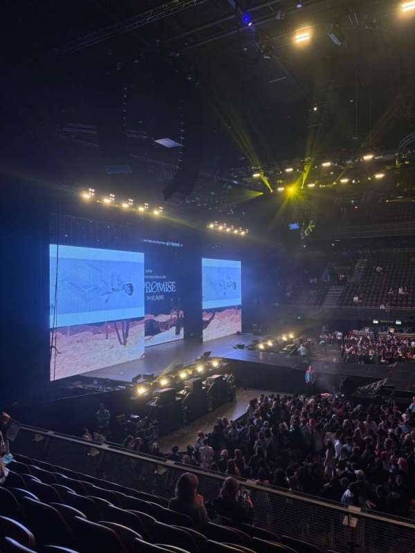 Ziggo Dome, section: 110, row: 7, seat: 367