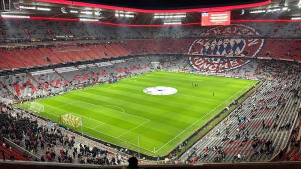 Allianz Arena, section: 320, row: 6, seat: 14
