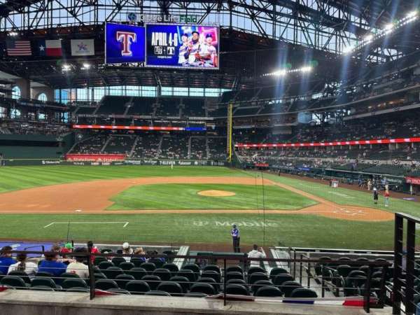 Globe Life Field, section: 9, row: 11, seat: 6