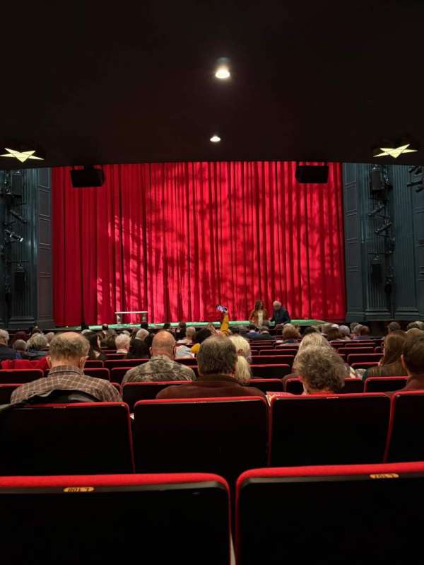 The Huntington Theatre, section: Orchestra, row: M, seat: 107