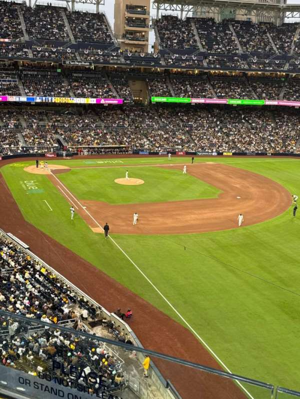 Petco Park, section: 325, row: 2, seat: 14