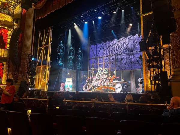Academy of Music, section: Parquet Right, row: A, seat: 16