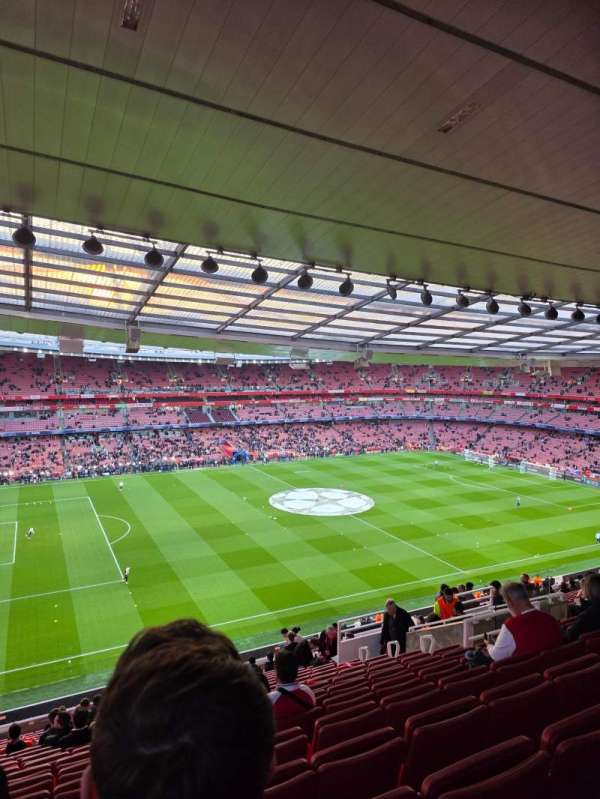 Emirates Stadium, section: 116, row: 18, seat: 693