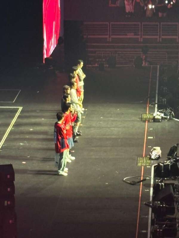 Capital One Arena, section: 228, row: C, seat: 8