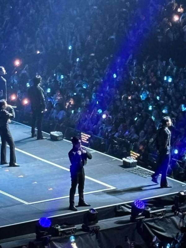 Capital One Arena, section: 228, row: C, seat: 8