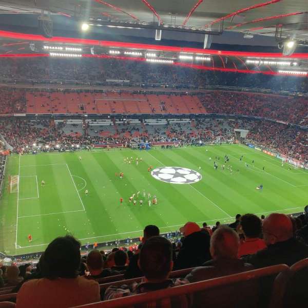 Allianz Arena, section: 324, row: 19, seat: 22