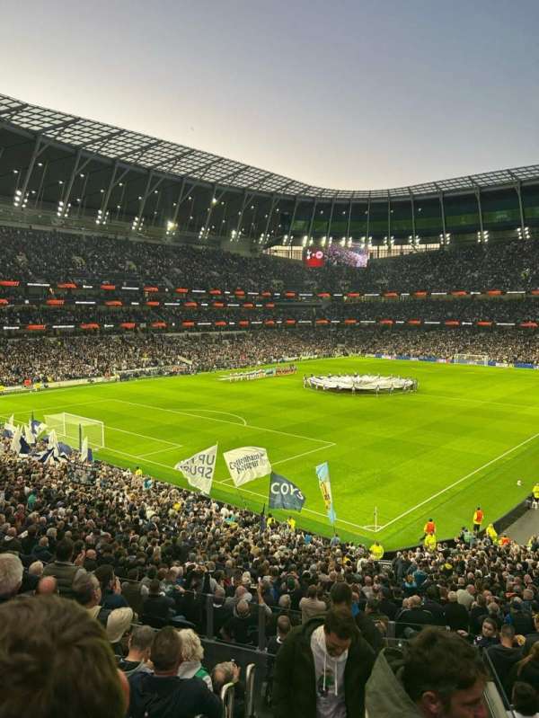 Tottenham Hotspur Stadium, section: 250, row: 36, seat: 86