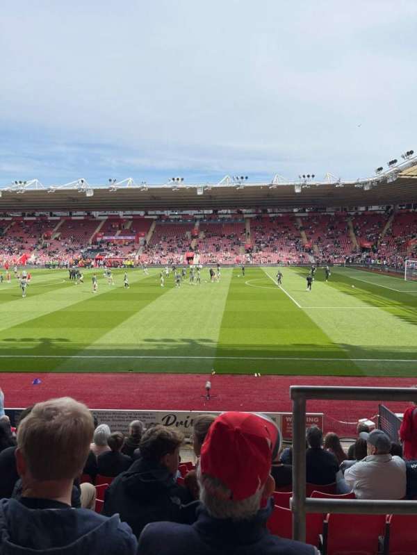 St Mary's Stadium, section: 29, row: N, seat: 732