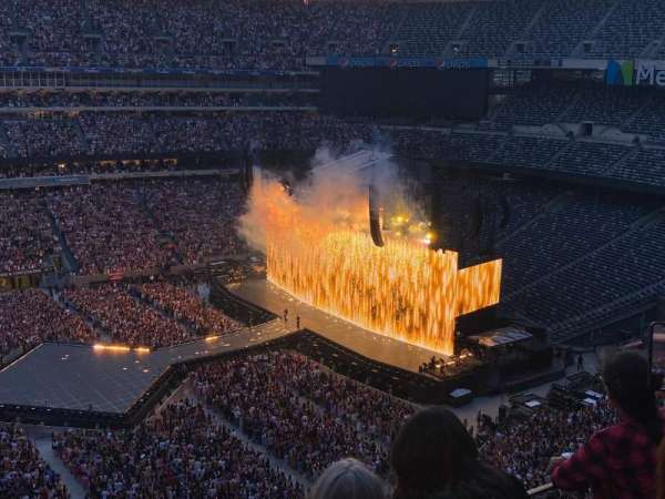 MetLife Stadium, section: 315, row: 3, seat: 11