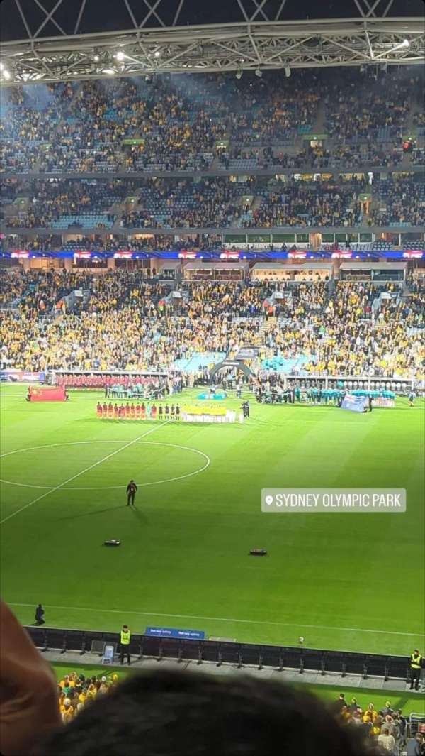 Accor Stadium, section: 409, row: 6, seat: 8