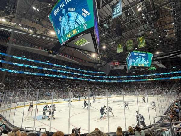 Climate Pledge Arena, section: 19, row: H, seat: 3