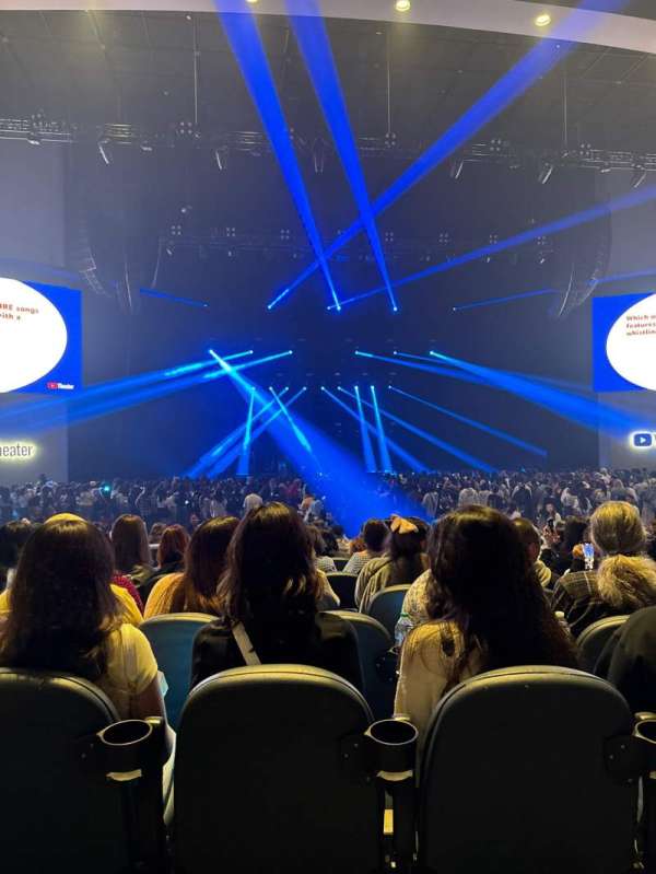 YouTube Theater, section: 103, row: M, seat: 6