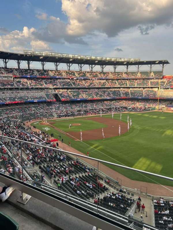 Truist Park, section: 313, row: 2, seat: 4