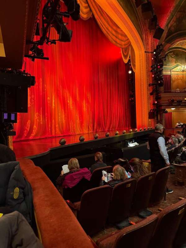 Todd Haimes Theatre, section: Box AA, row: C, seat: 5